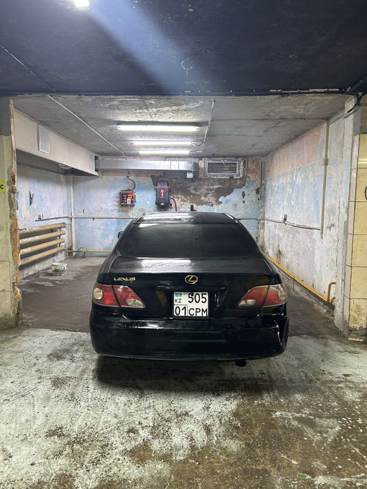 Продам лексус ес 330