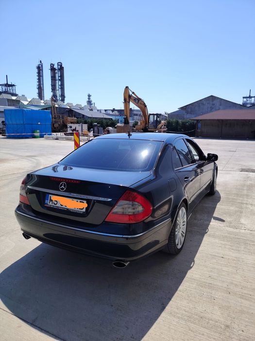 Mercedes w211. 3000cdi