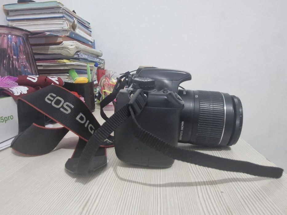 Фотоопарат кэнон еос 1100д