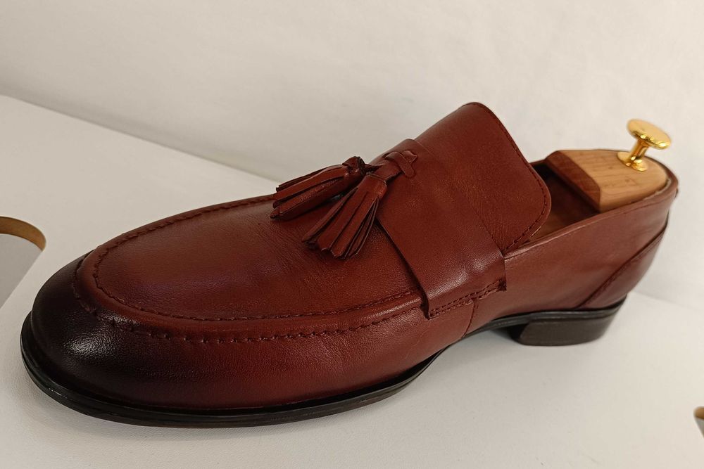 Pantofi loafer 42 tassel Lavoratione Artigianale piele naturala moale