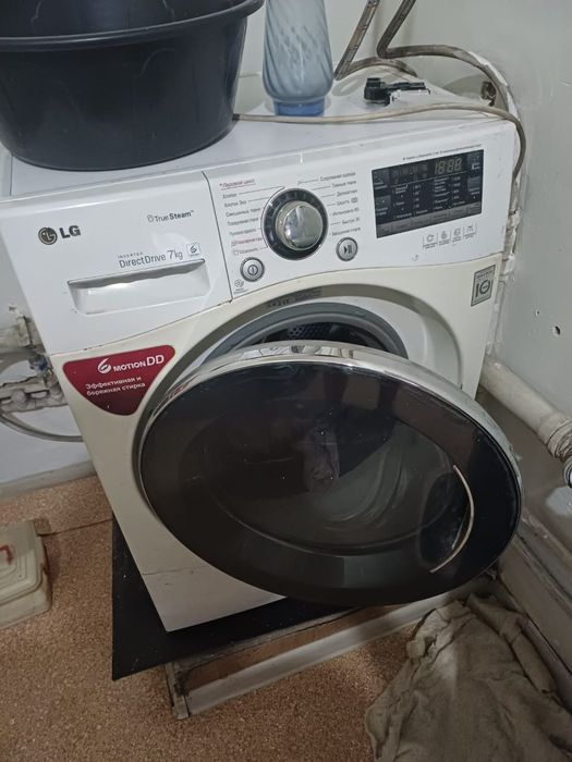Продам стиральную машинку