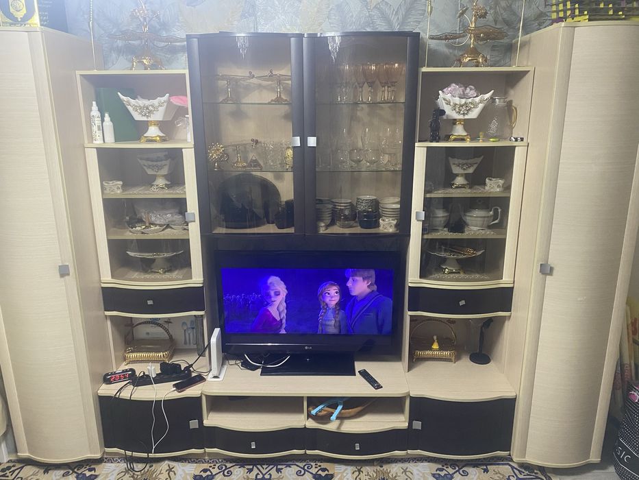 На продаже Стенка