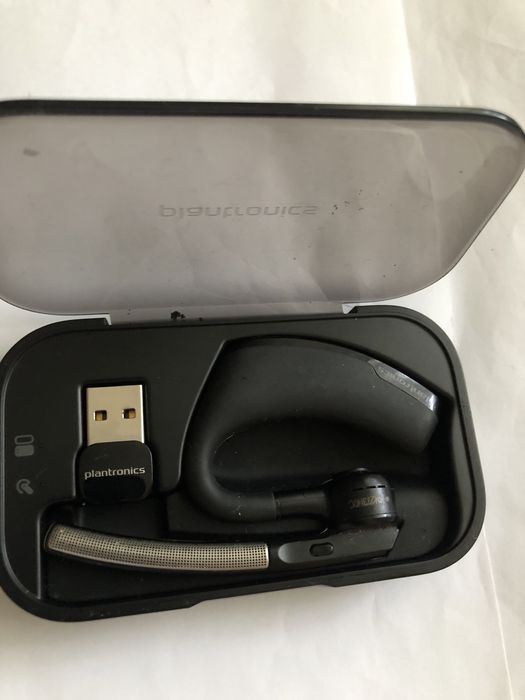 Casca Plantronics Voyager Legend +dock portabil, Caller ID, 7h