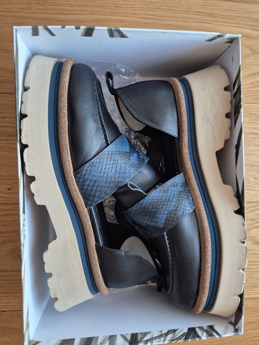 38 н. Bianki затворени сандали/ обувки