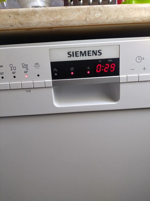 Съдомиялна Siemens