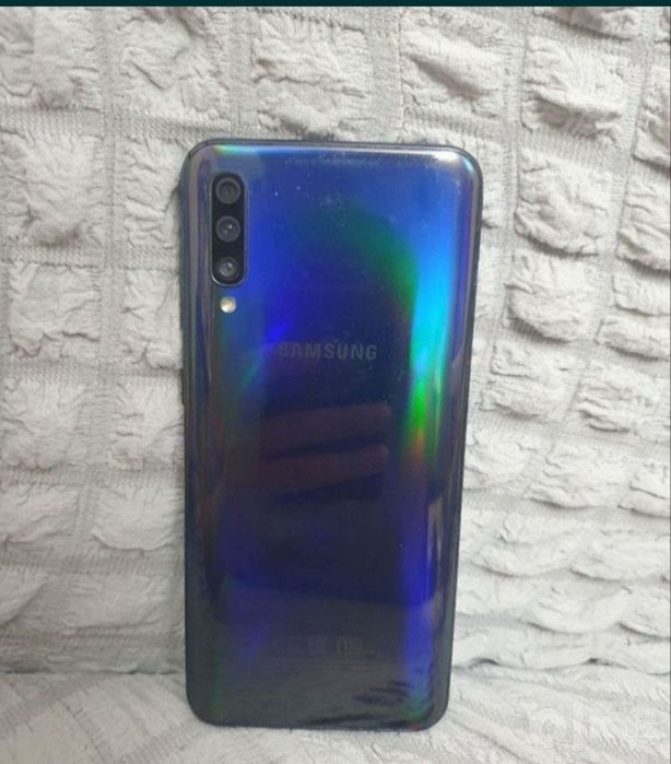 Samsung Galaxy A50 4/128GB Black Igravoy Original Holati Yaxshi 128GB