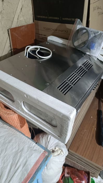 Вытяжка новая Bosch