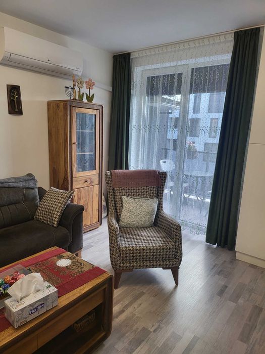 Дава се под наем Двустаен апартамент в София, Лозенец - 80 кв.м за 270 € - Снимка #1