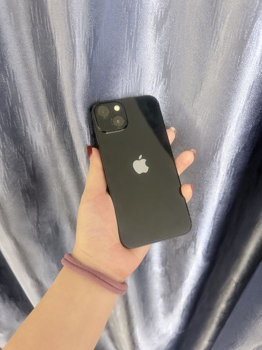 Продам айфон 13, 256 ГБ