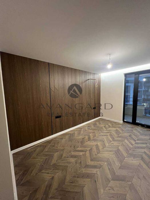 Продава се Двустаен апартамент в Пловдив, Христо Смирненски - 75 кв.м за 2027 €/кв.м - Снимка #6