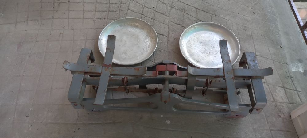 Весы   ( ТАРОЗИ )