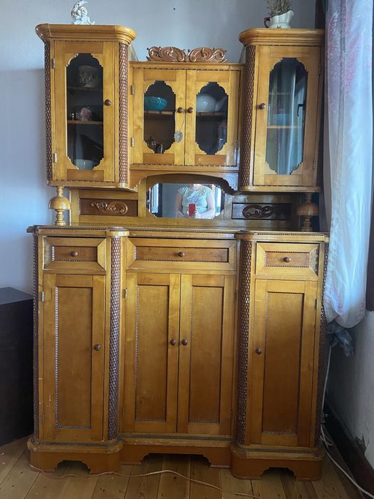 Буфет дерево , антикварный