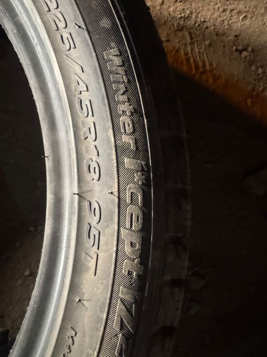 Hankook липучка комплект 225/45/18