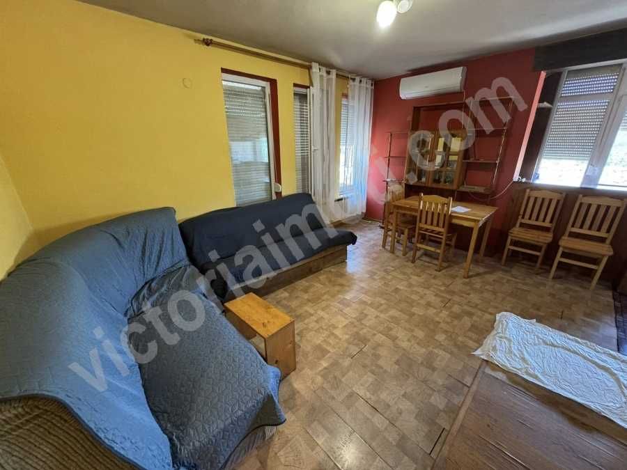 Продава се Двустаен апартамент в Велико Търново, Център - 45 кв.м за 1400 €/кв.м - Снимка #1