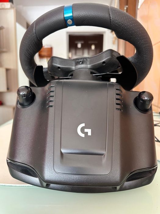 Volan gaming logitech TrueForce G923