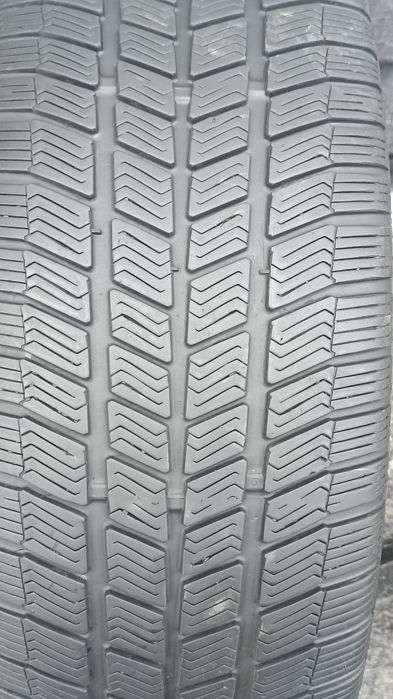 245/45/18 Barum .