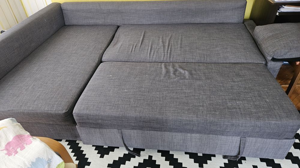 Диван канапе с лежанка и място за багаж Friheten от Икеа