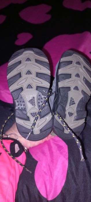 Ботички Адидас за момченце