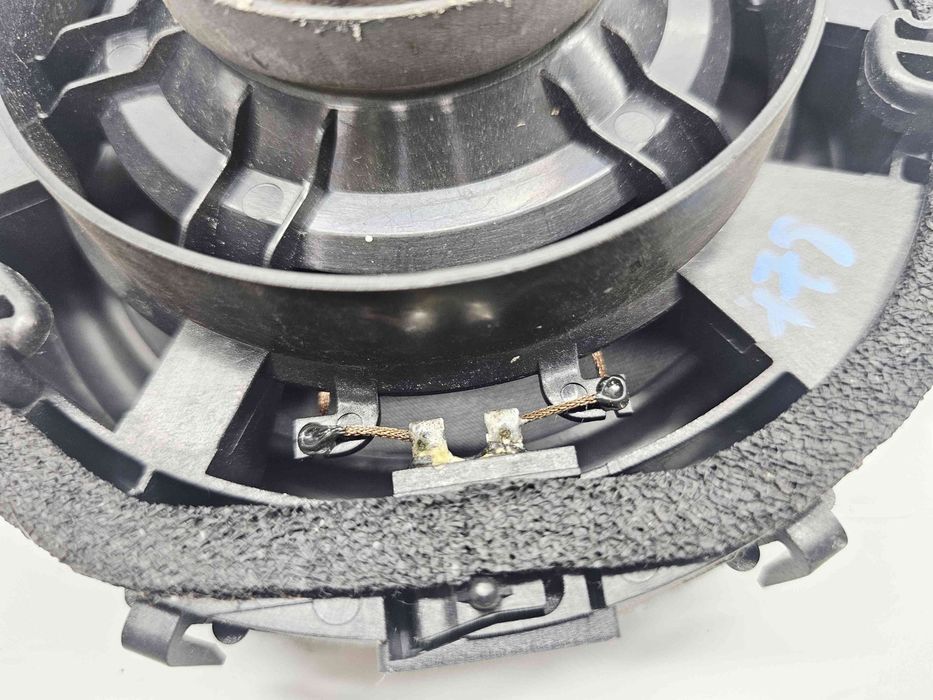 Boxa stanga fata MITSUBISHI Outlander II [Fabr 2006-2015] 8720A017