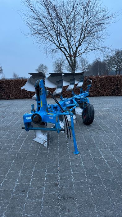 Lemken Europal 8 Omoch , Belarus, Claas Arion, John Deere tortadi