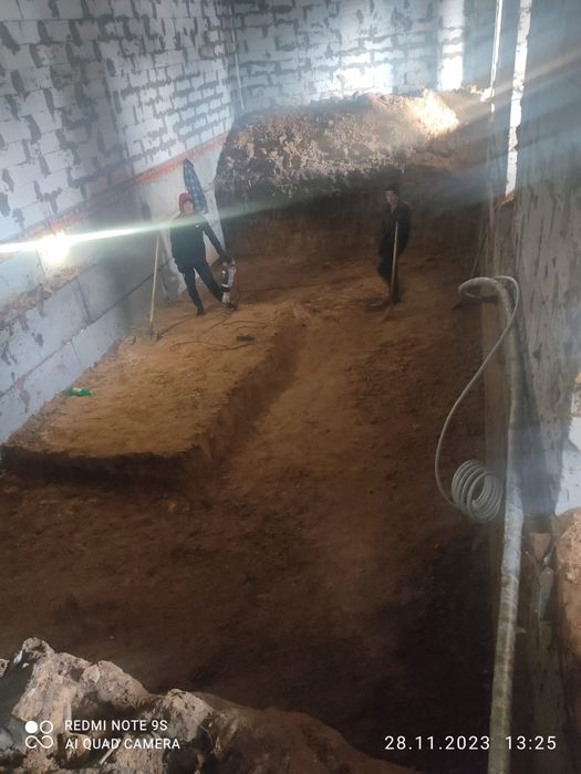 Копка демонтажные роботы