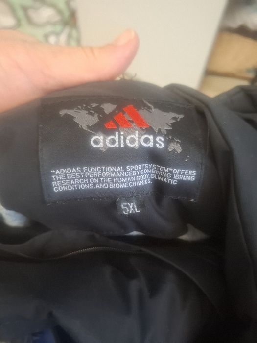 Продам куртки осень по 5000