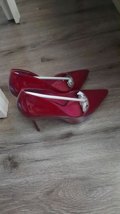 Туфли-лодочки, шикарные!