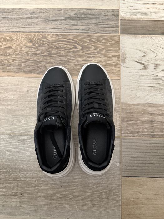 GUESS маратонки – нови 44 номер(отговарят на 45) с кутия