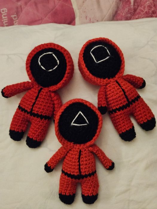 jucarie crosetata Squid Game