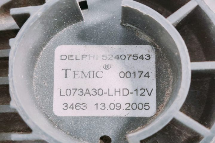 Ventilator habitaclu Delphi 52407543 Opel Astra H