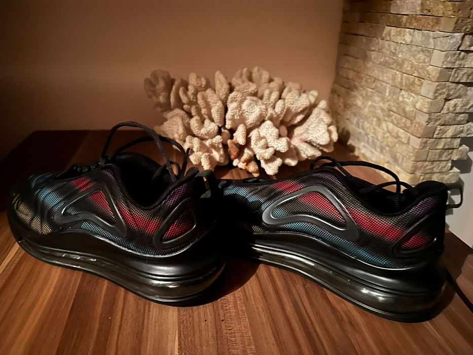 Vând Adidași de damă