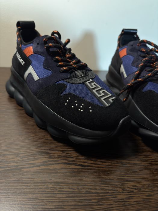 Versace Chain Reaction