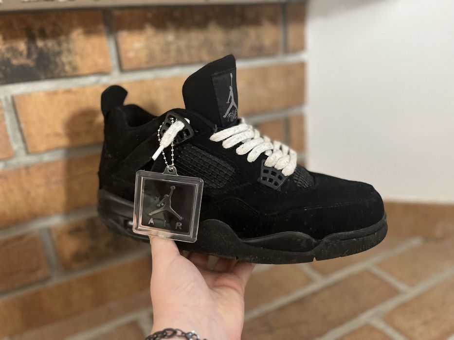 Jordan 4.