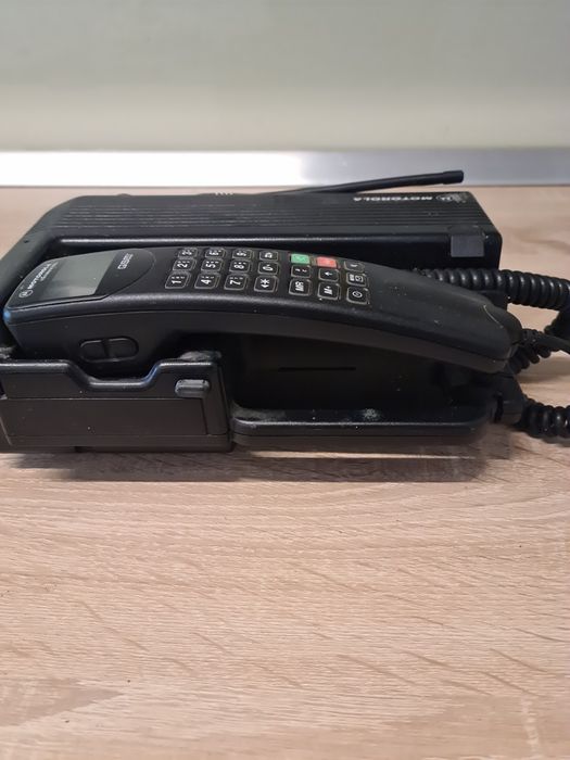 Motorola Internațional 2000