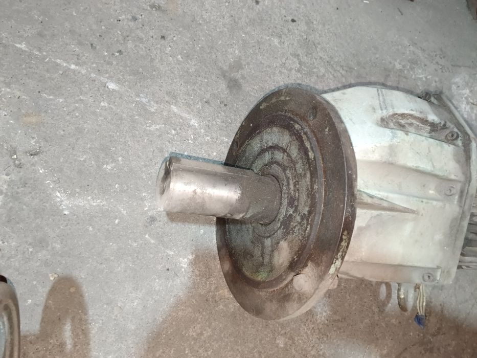 Мотор редуктор мощный