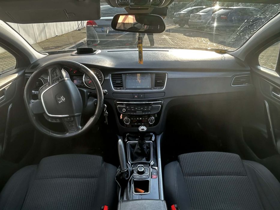 Peugeot 508 sw 2011