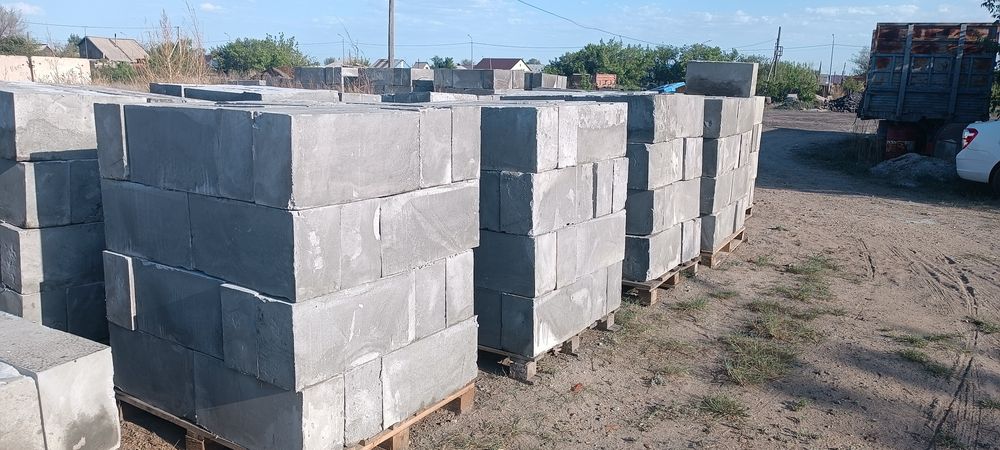 Продам.  пеноблок.