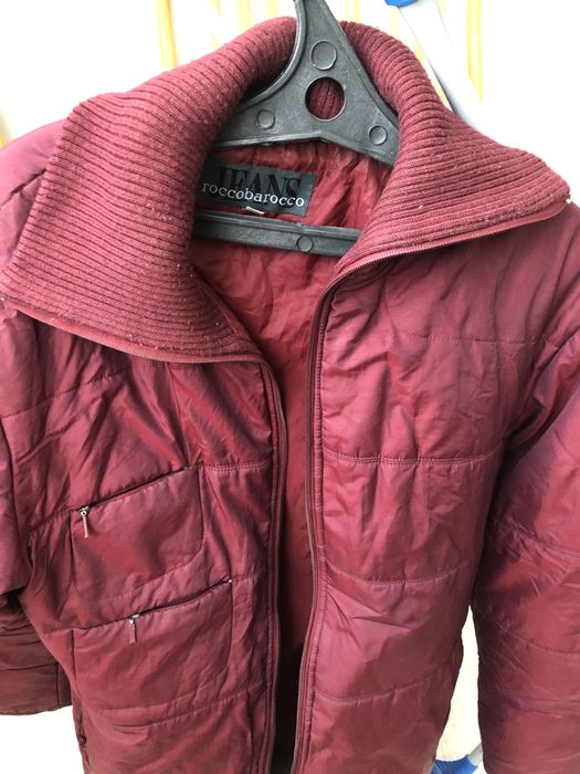 Продам куртку. В желтом цвете.