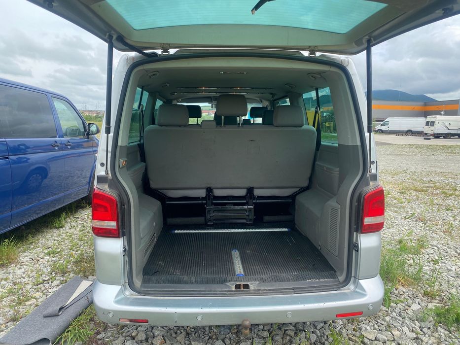 VW Caravelle 2,0 TDI Extra Lung 9 Locuri 2012Variante