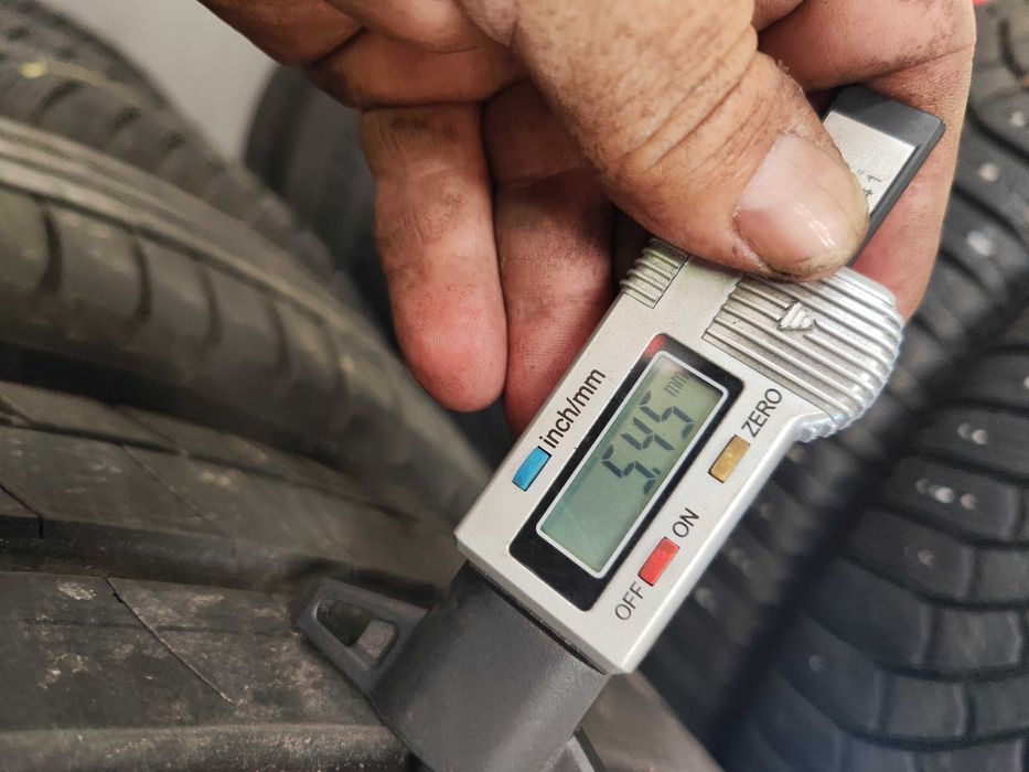 2бр.летни гуми 225/50/18 Michelin