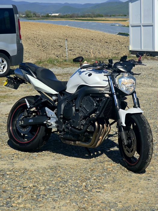 Yamaha fz6 s2 2009