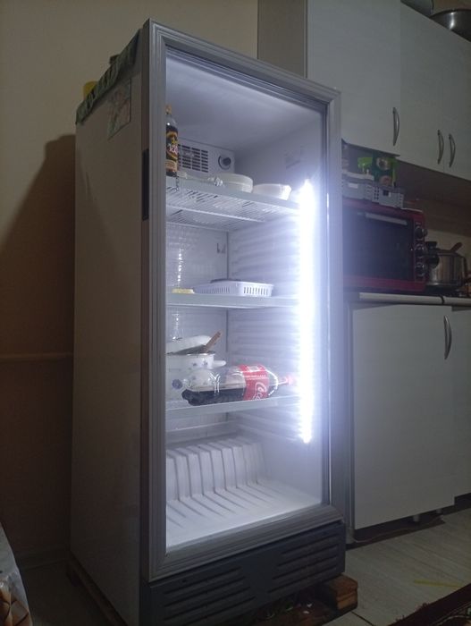 Продаёться холодильник