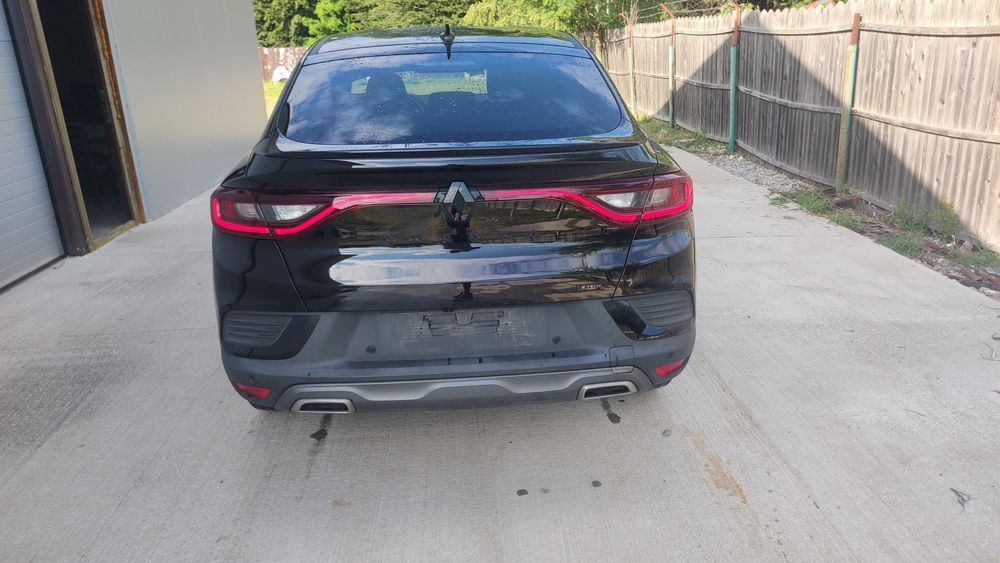 Bara fata , faruri , aripa spate , uși  arkan R.S line 1.6 hibrid