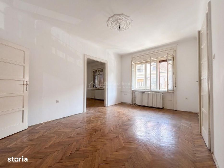 Apartament ultracentral 72 mp - etaj 1- boxa 25 mp