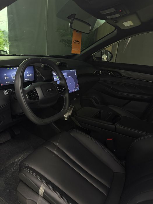 Dongfeng L7 electro