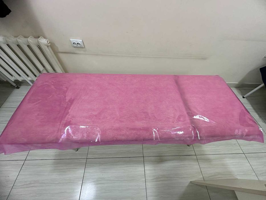 Кушетки и скамейки медицинский продаётся