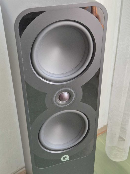Boxe Q Acoustics 5050