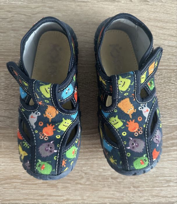 Детски пантофи Колев и Колев