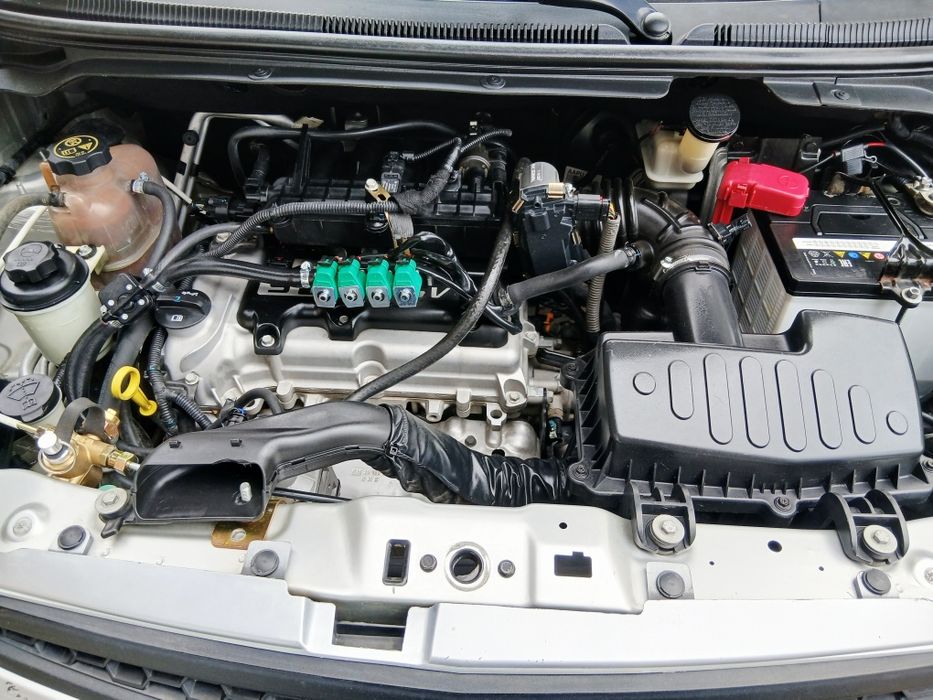 Шевролет спарк сотилади