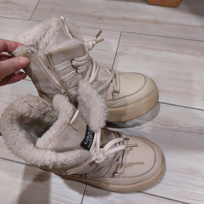 Зимнии ботинки на девочку